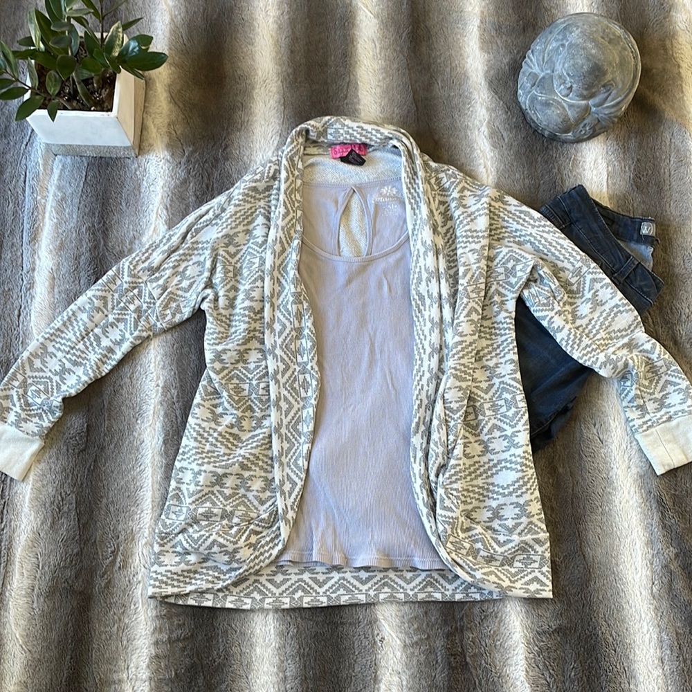 Gray and White Sugar High Cardigan
